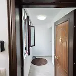 Kler-elegant Ali Demi *