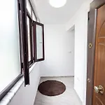 Kler-elegant Ali Demi *