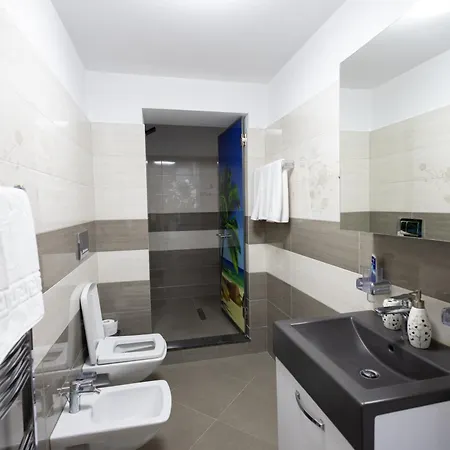 Apartment Kler-elegant Ali Demi *