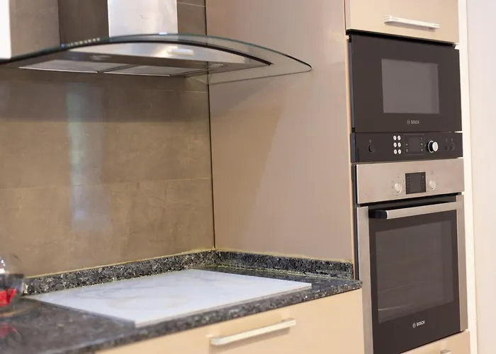 Apartment Kler-elegant Ali Demi Tirana