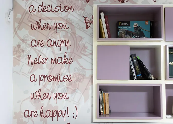 Kler-elegant Ali Demi *